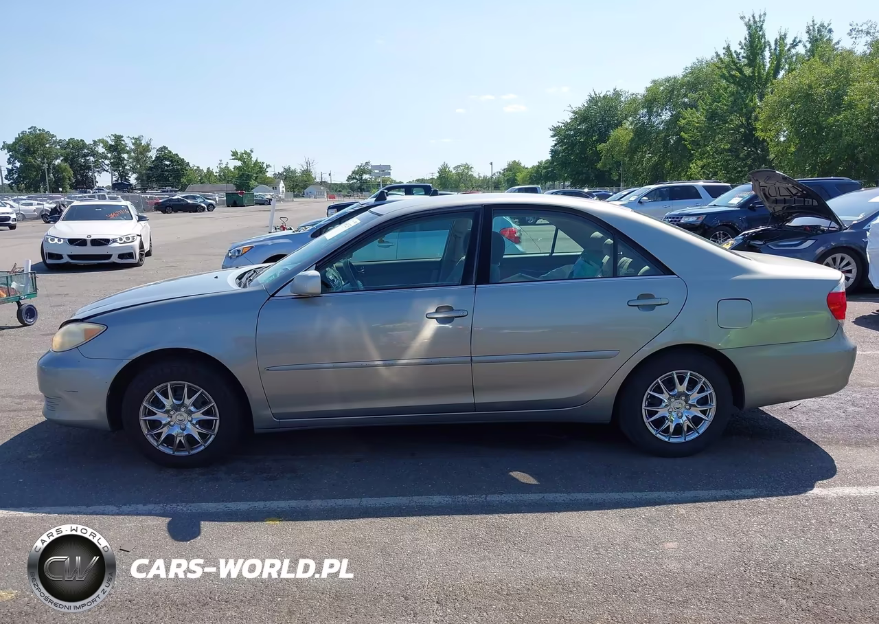 2006 Toyota Camry Le VIN:4T1BE32K86U675876 - 14