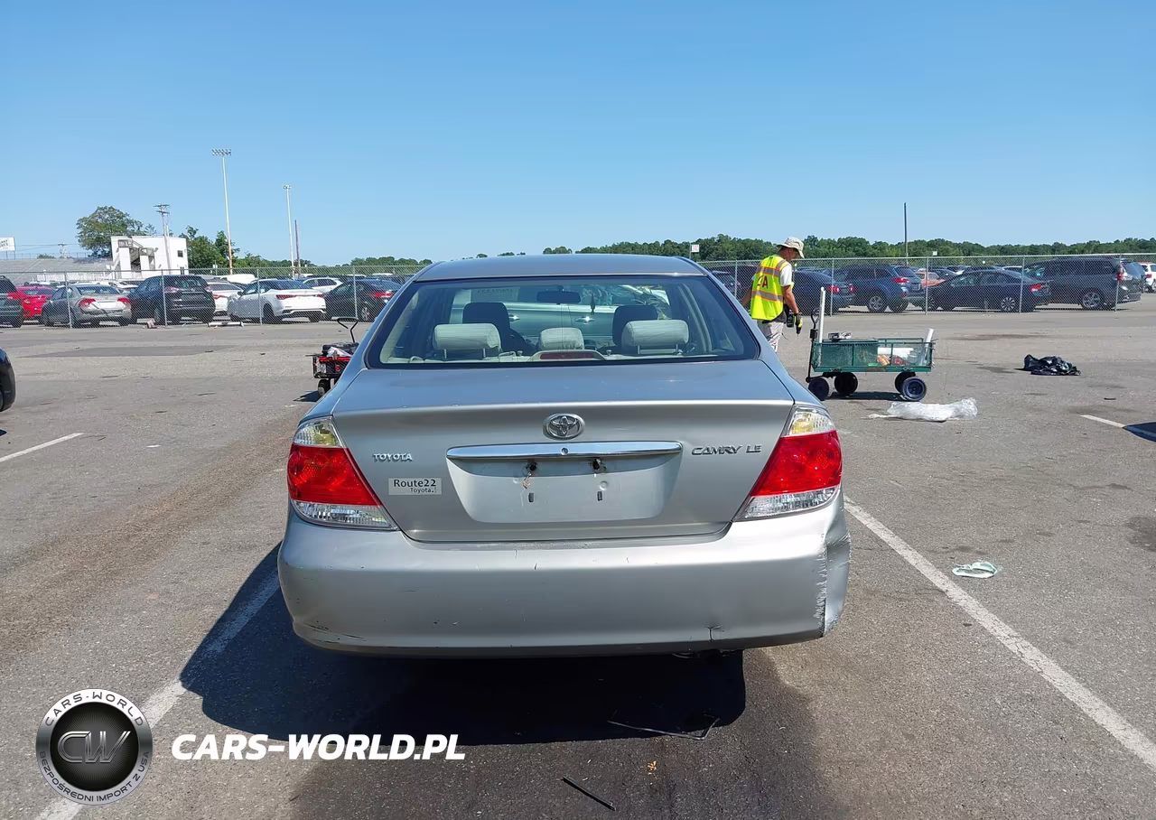 2006 Toyota Camry Le VIN:4T1BE32K86U675876 - 16
