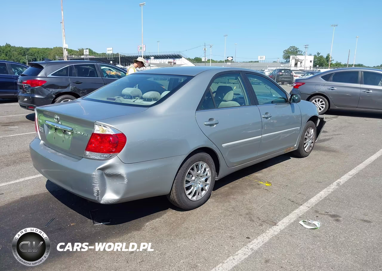 2006 Toyota Camry Le VIN:4T1BE32K86U675876 - 4
