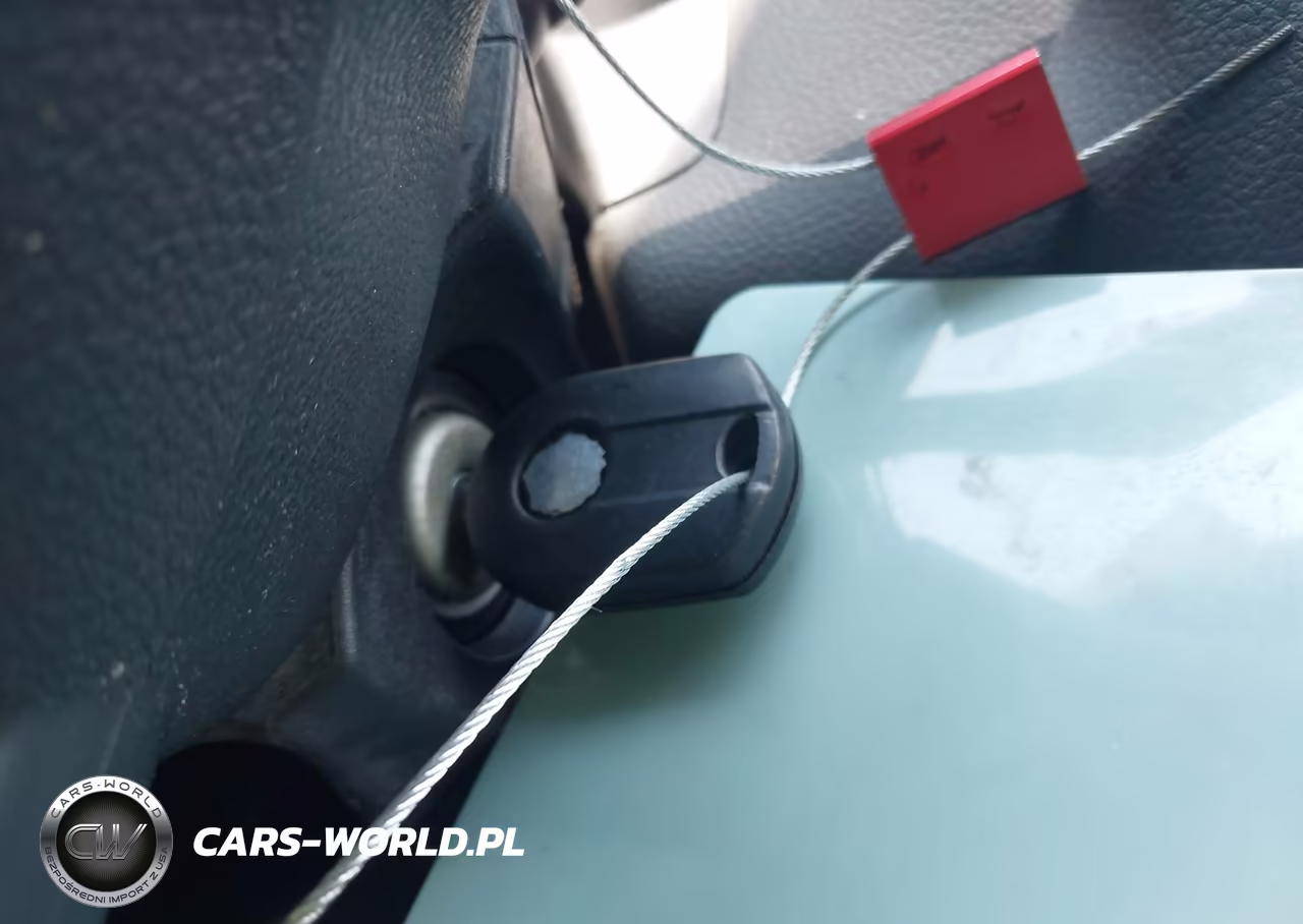 2018 Ford Focus Se VIN:1FADP3K21JL280059 - 11