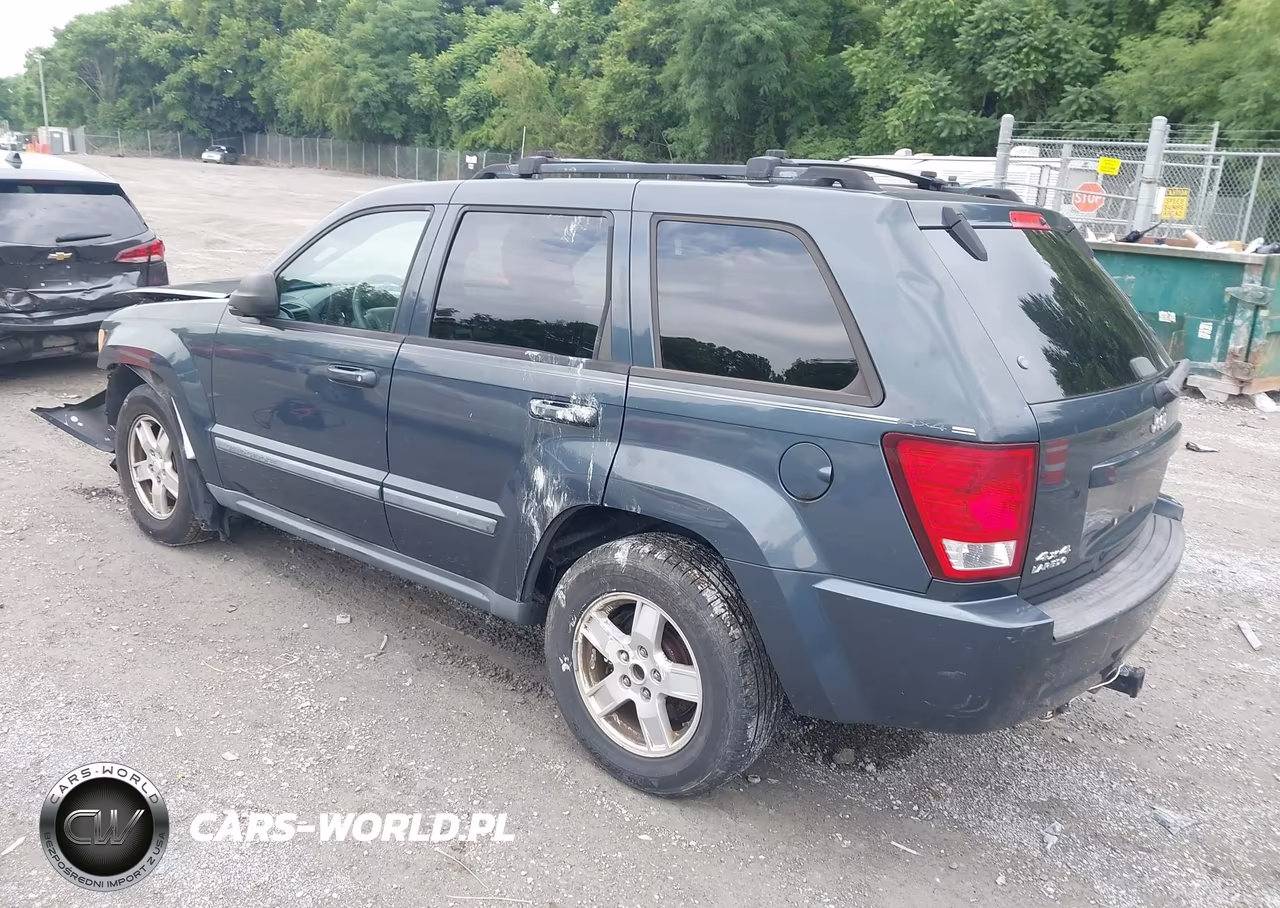 2007 Jeep Grand Cherokee Laredo VIN:1J8GR48K27C515066 - 3