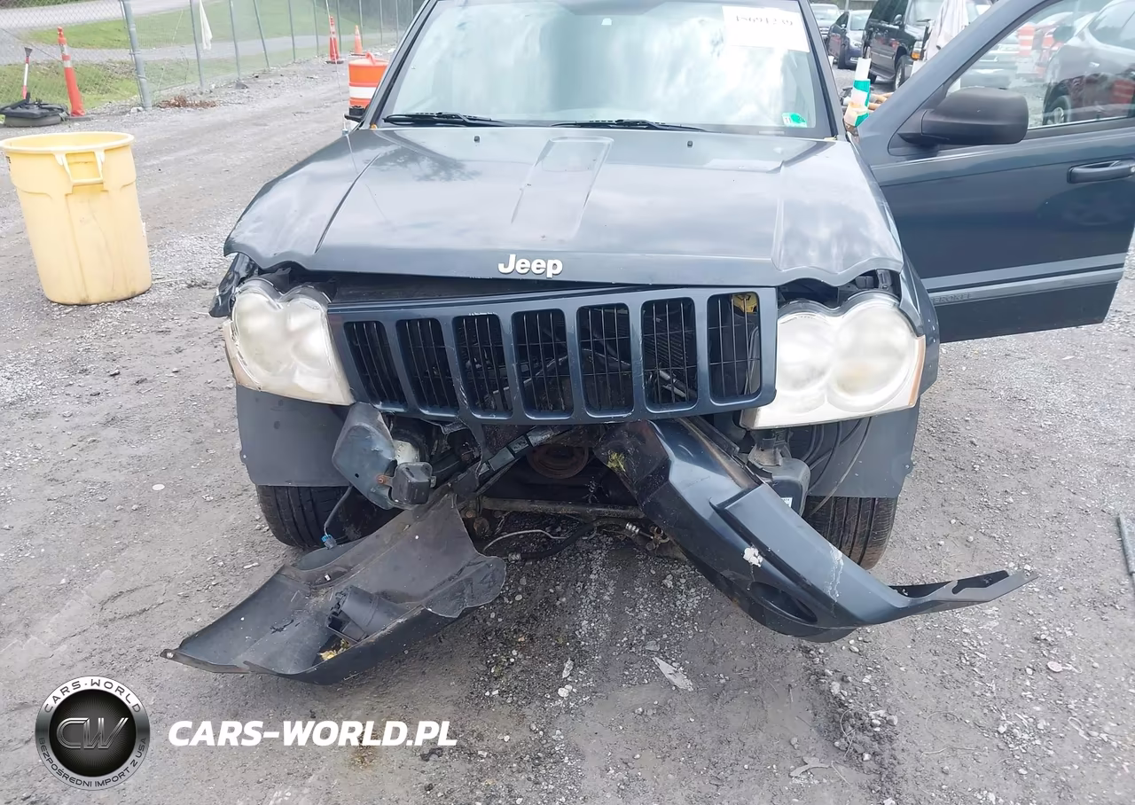 2007 Jeep Grand Cherokee Laredo VIN:1J8GR48K27C515066 - 6
