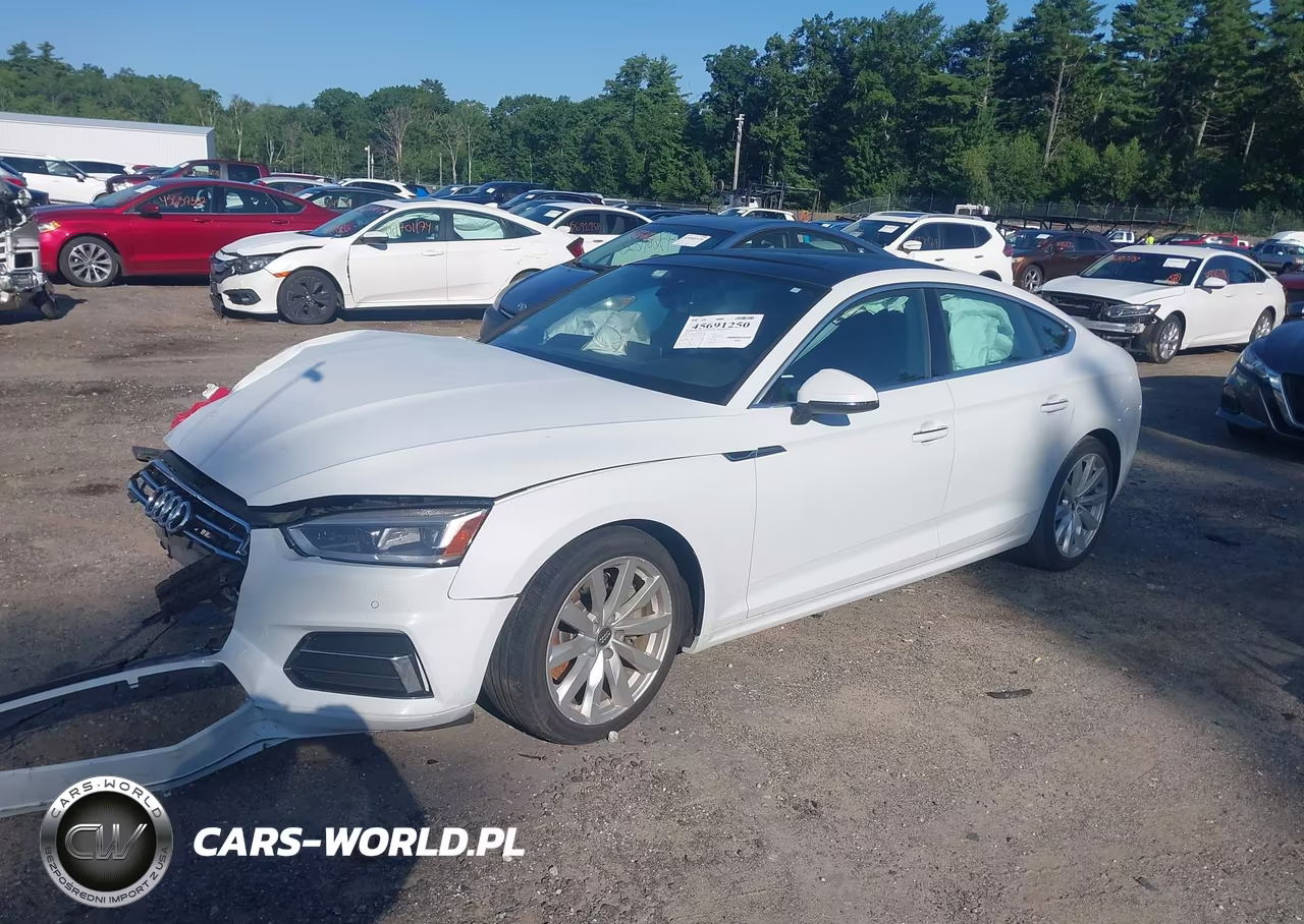 2018 Audi A5 2.0T Premium VIN:WAUBNCF54JA136686 - 2
