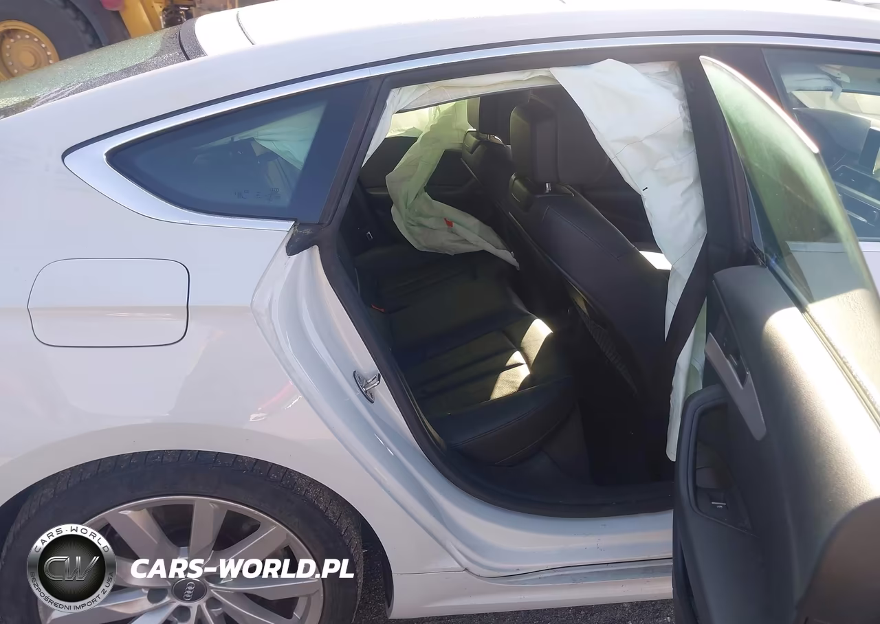 2018 Audi A5 2.0T Premium VIN:WAUBNCF54JA136686 - 8