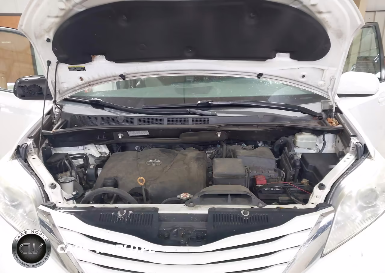 2017 Toyota Sienna Le 8 Passenger VIN:5TDKZ3DC0HS778313 - 10