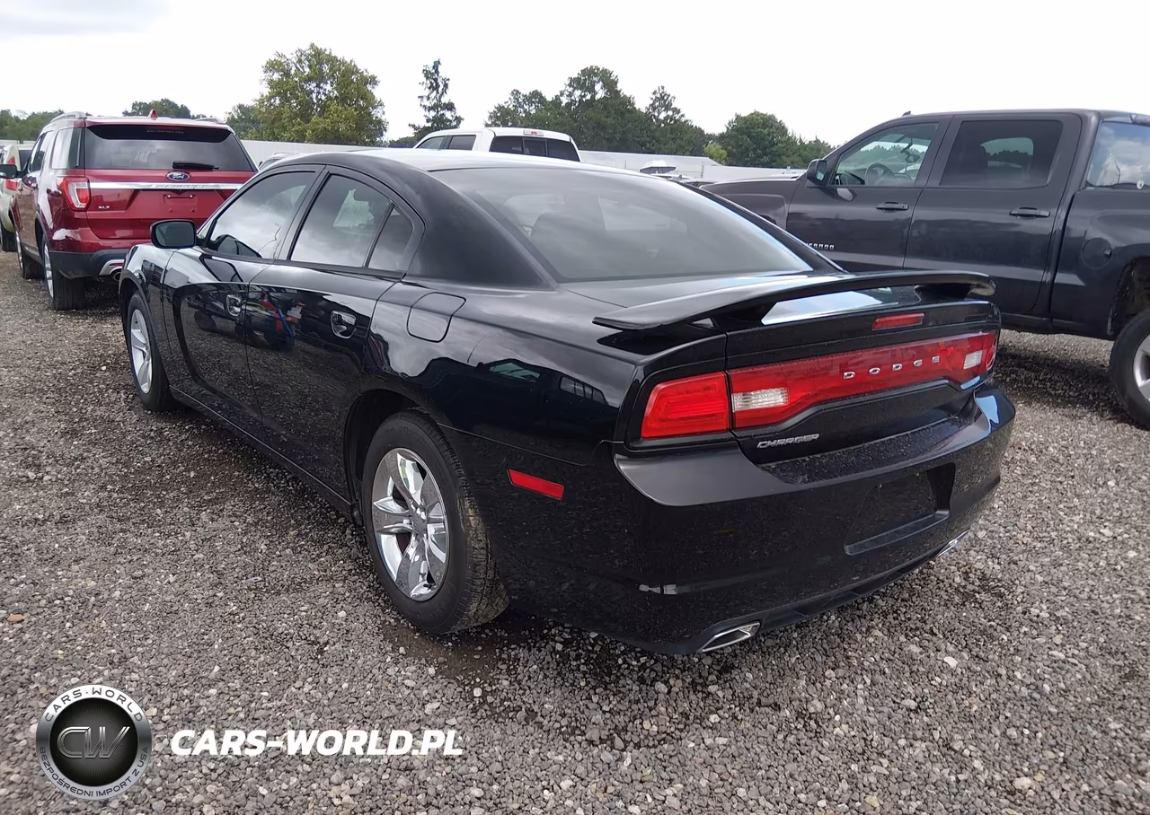 2013 Dodge Charger Se VIN:2C3CDXBGXDH706645 - 3