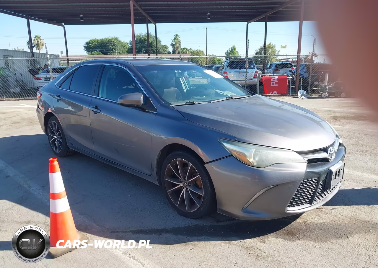 2015 Toyota Camry Xse VIN:4T1BF1FK2FU963758 - 1