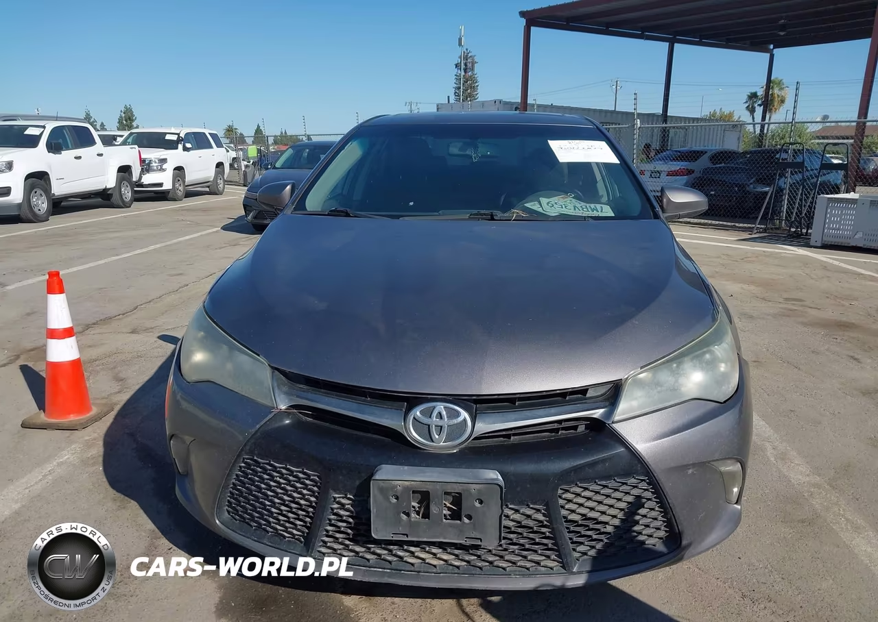 2015 Toyota Camry Xse VIN:4T1BF1FK2FU963758 - 12