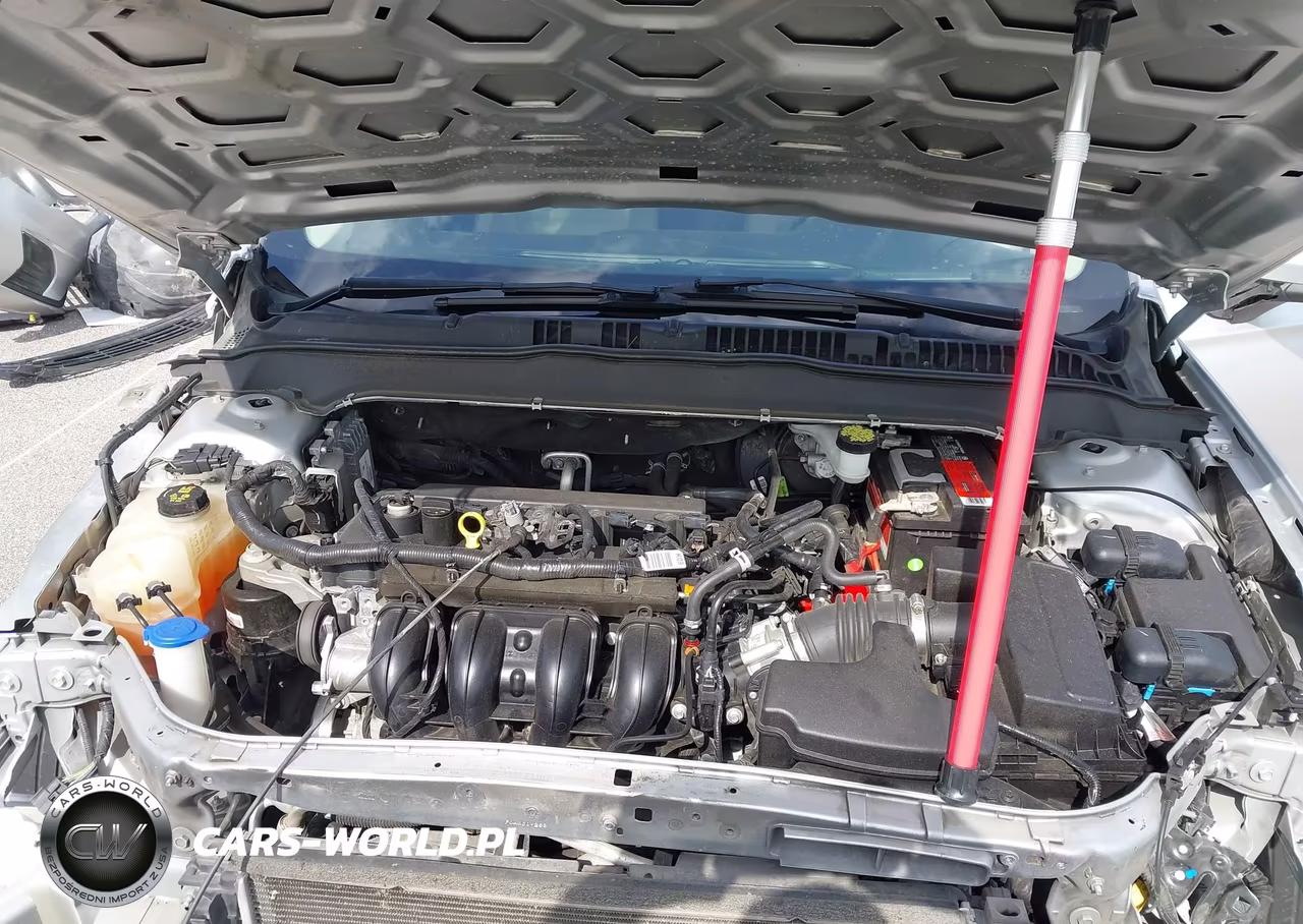 2019 Ford Fusion S VIN:3FA6P0G74KR130428 - 10