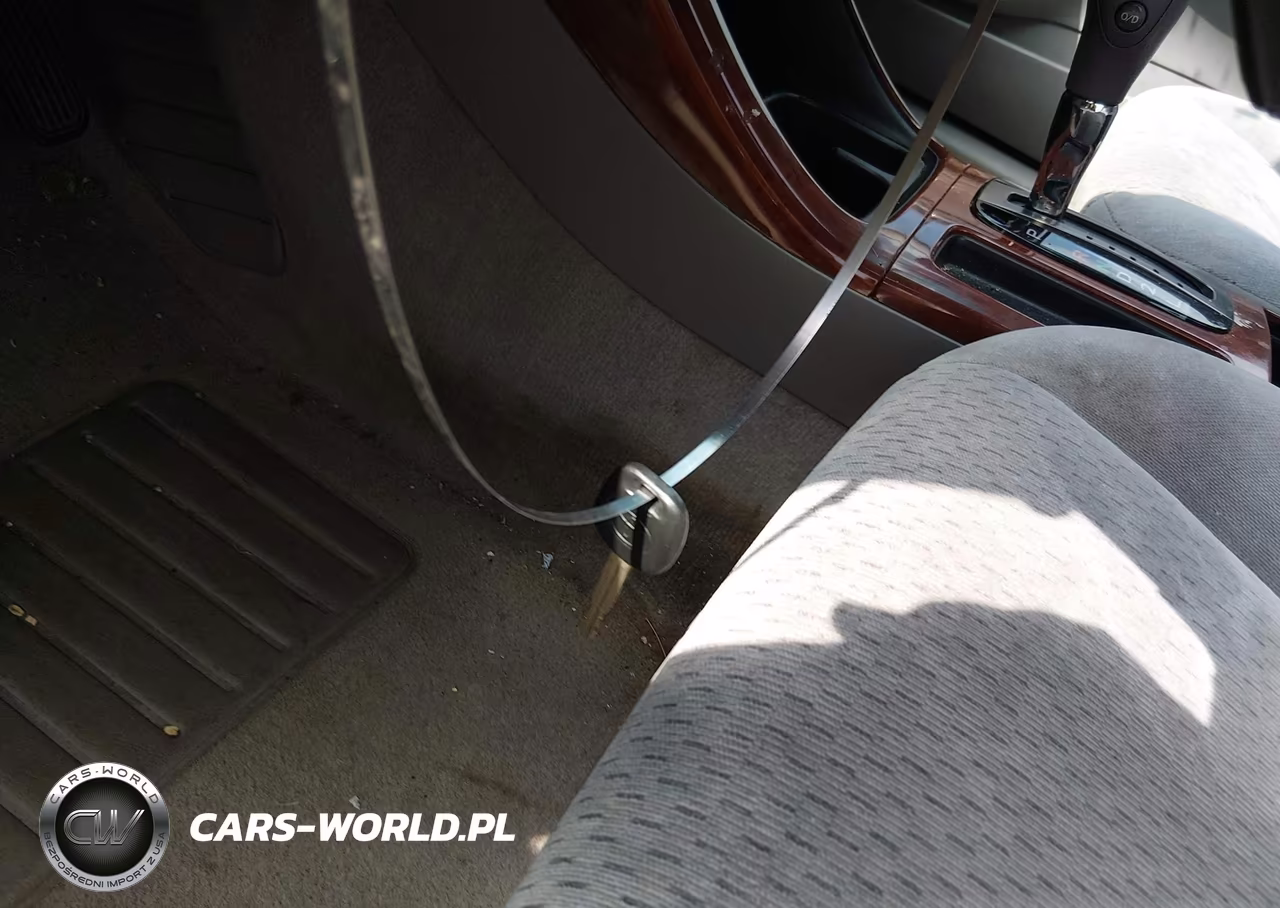 2004 Toyota Camry Xle VIN:4T1BE30K44U277368 - 11