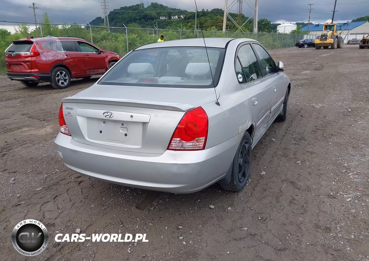 2005 Hyundai Elantra Gls-Gt VIN:KMHDN46DX5U122204 - 4