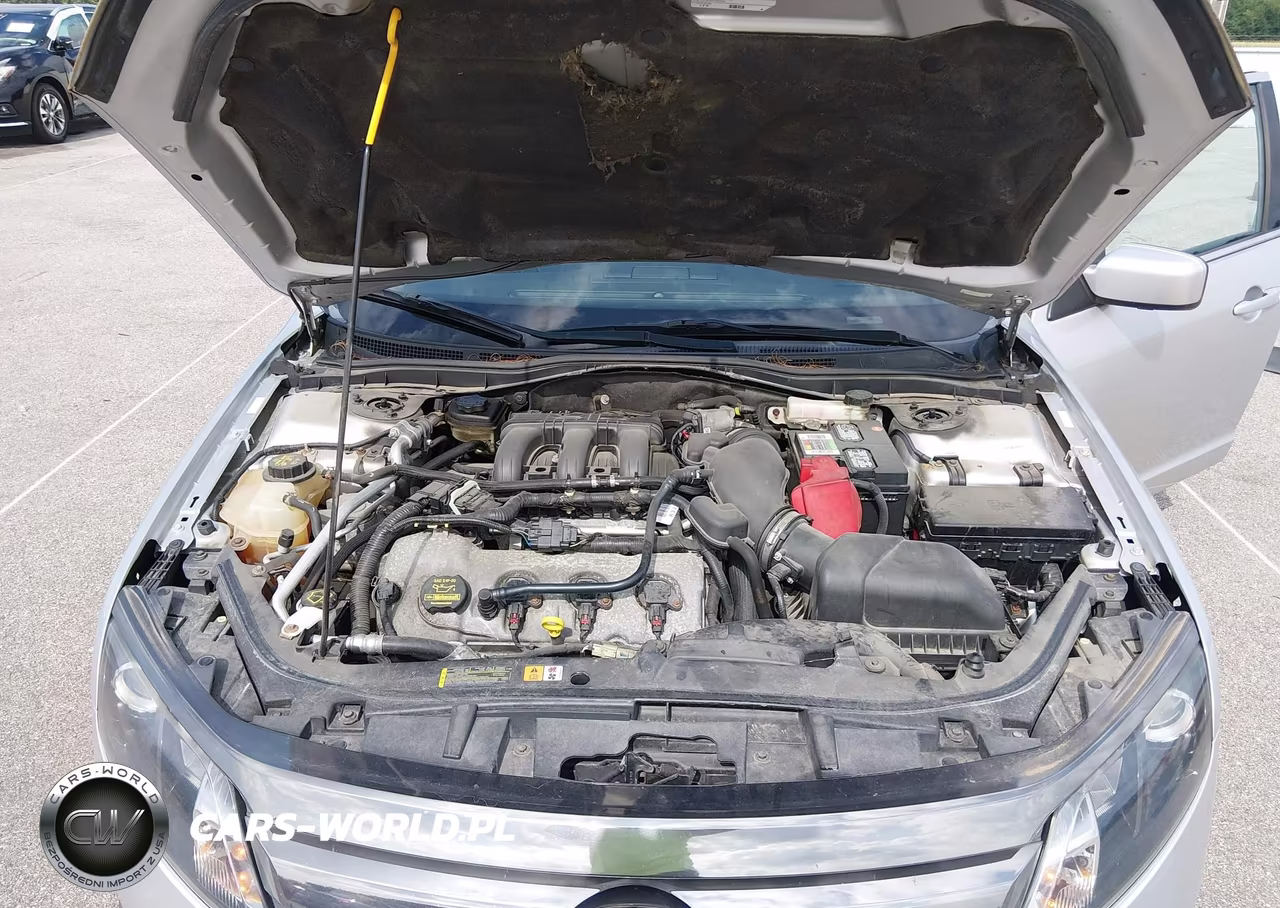 2012 Ford Fusion Sport VIN:3FAHP0DC3CR172102 - 10