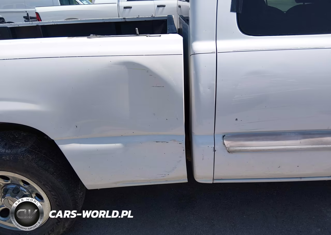 2004 Chevrolet Silverado 1500 Ls VIN:1GCEC19TX4Z173669 - 6