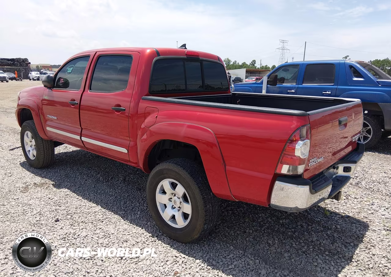 2014 Toyota Tacoma Prerunner V6 VIN:3TMJU4GN1EM169689 - 3