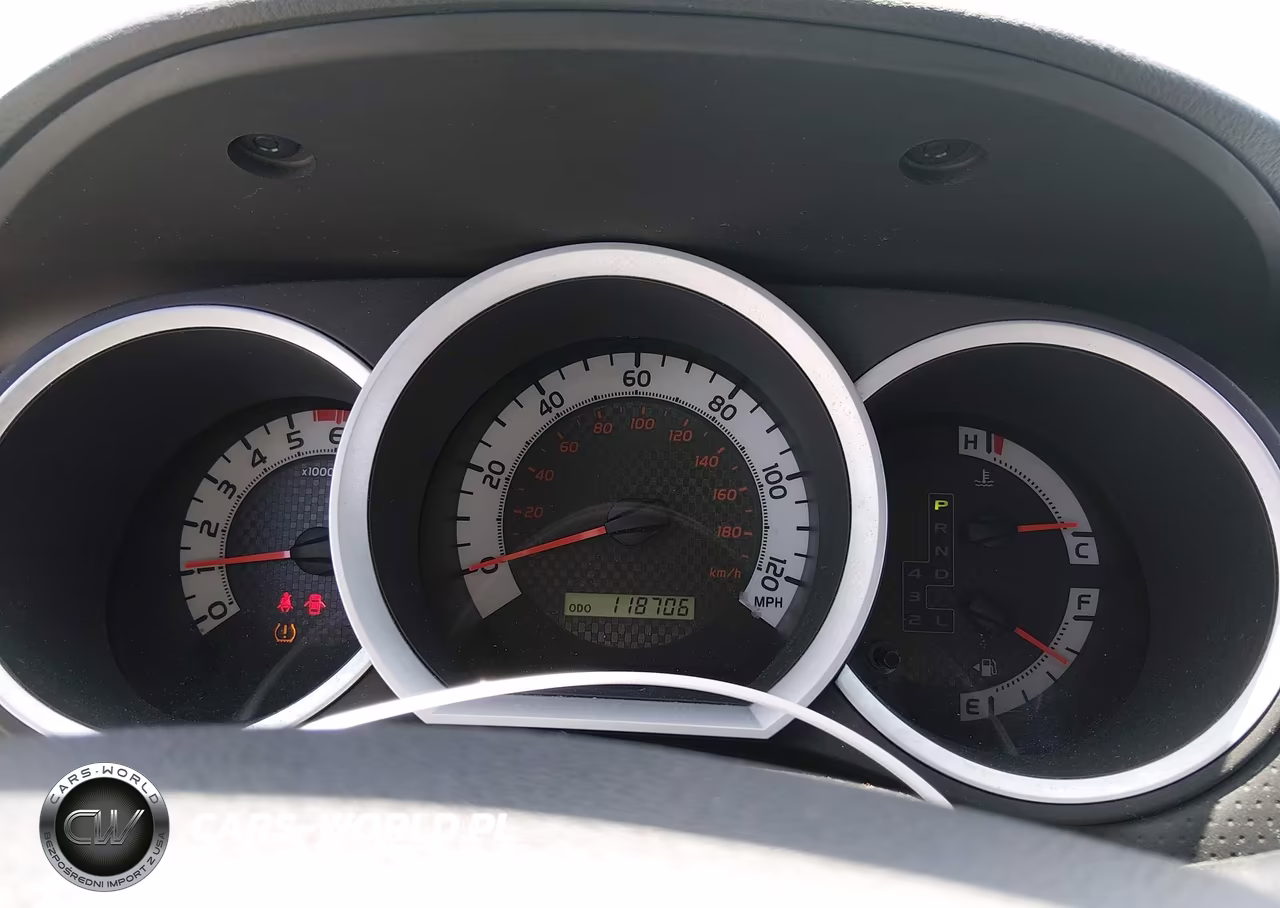 2014 Toyota Tacoma Prerunner V6 VIN:3TMJU4GN1EM169689 - 7
