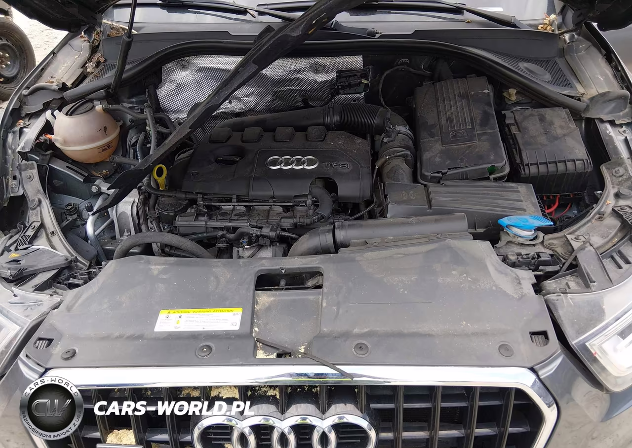 2015 Audi Q3 2.0T Premium Plus VIN:WA1EFCFS8FR010384 - 10