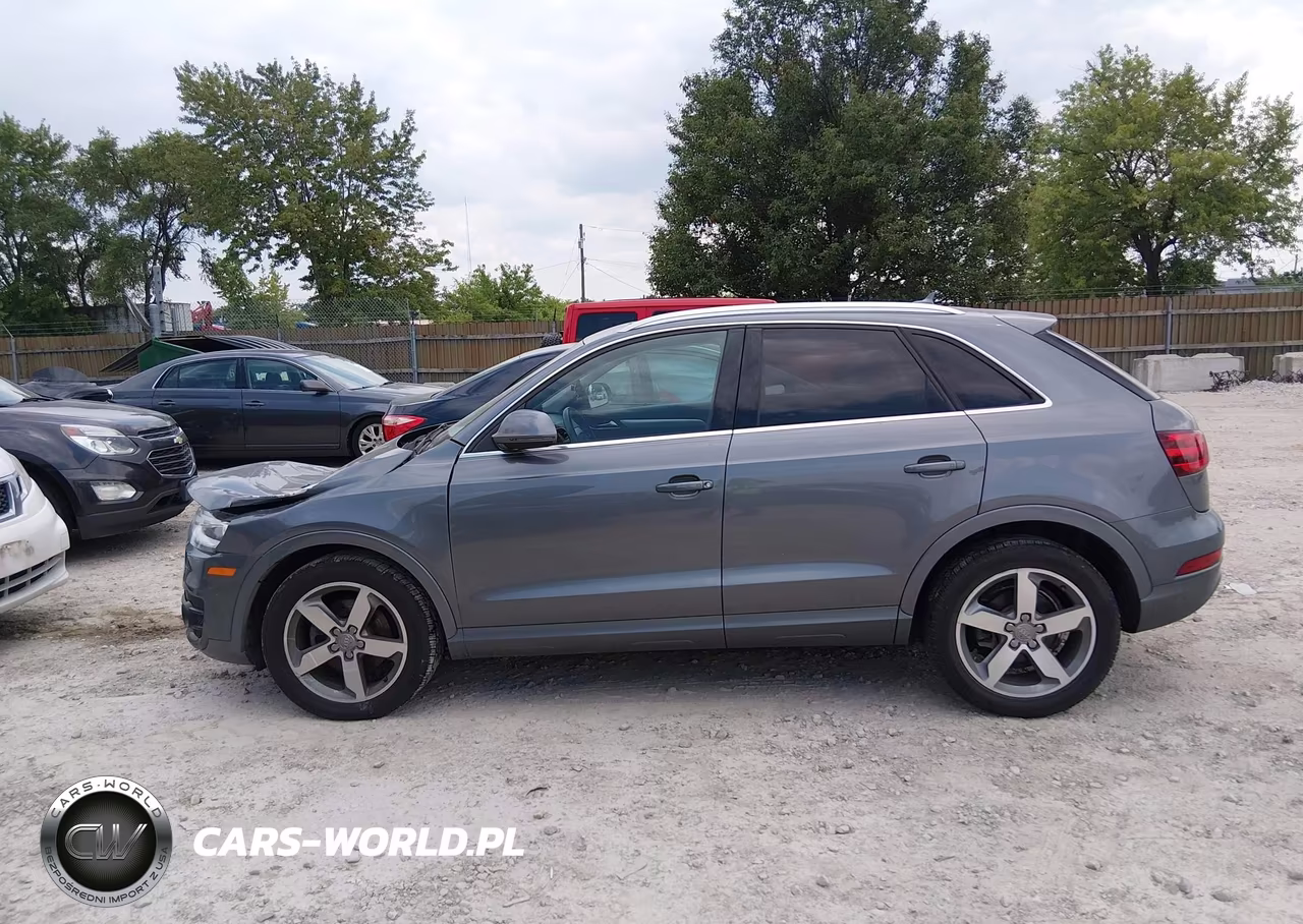 2015 Audi Q3 2.0T Premium Plus VIN:WA1EFCFS8FR010384 - 14