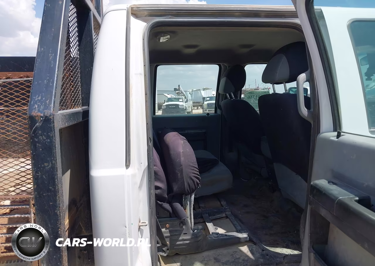 2015 Ford F-450 Chassis Xl VIN:1FD0W4HTXFEB82060 - 8