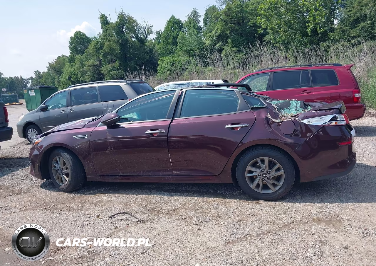 2019 Kia Optima Lx VIN:5XXGT4L39KG339893 - 14