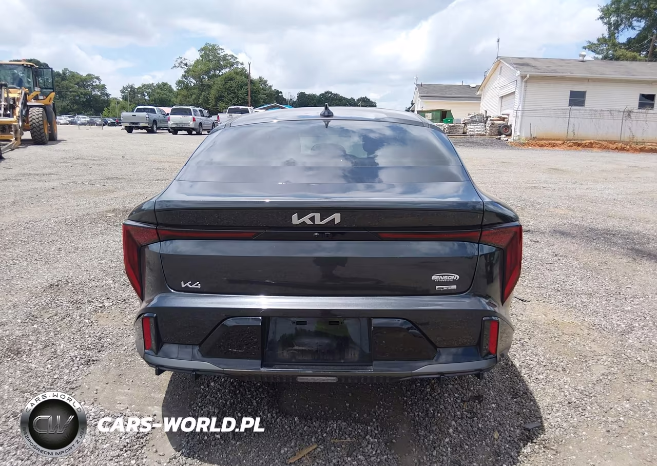 2025 Kia K4 Gt-Line VIN:3KPFW4DE9SE151483 - 17