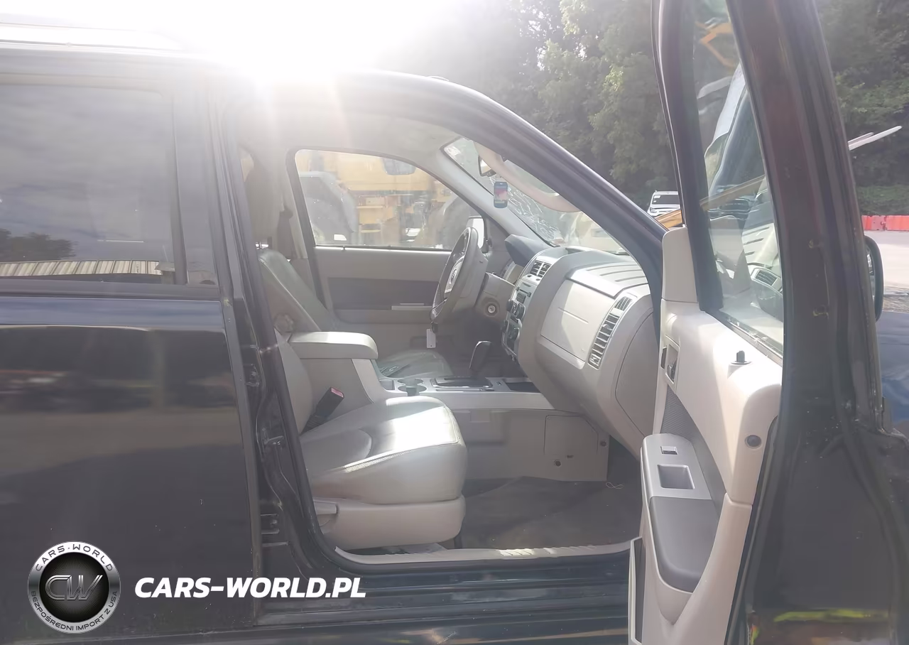 2010 Mercury Mariner Premier VIN:4M2CN8H76AKJ03406 - 5