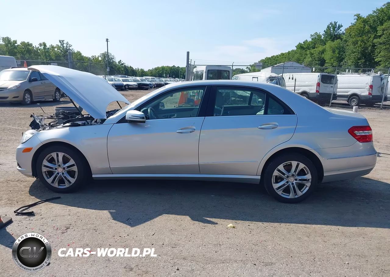 2011 Mercedes-Benz E 350 4Matic VIN:WDDHF8HBXBA351880 - 14
