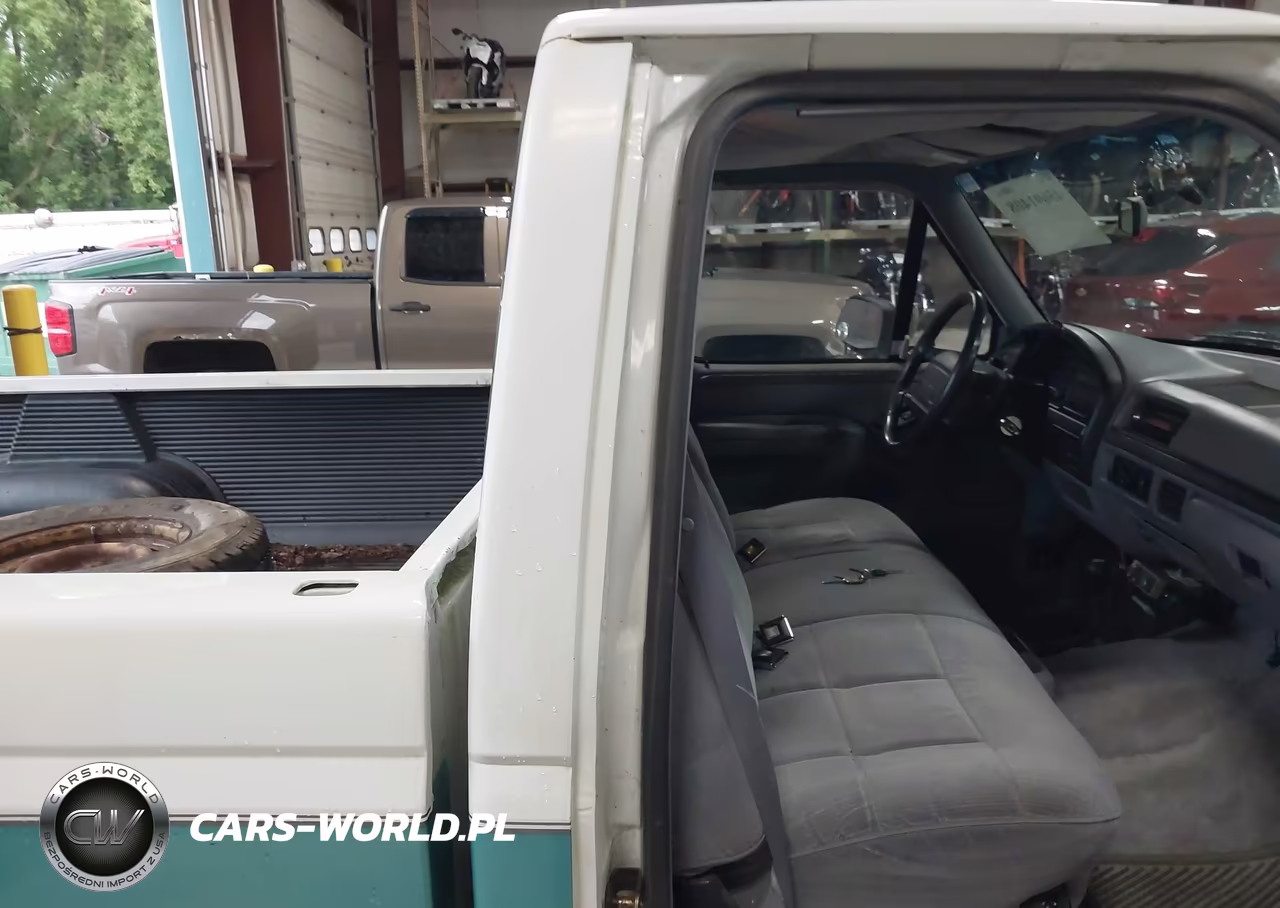 1994 Ford F150 VIN:1FTEF14N2RLA47493 - 8