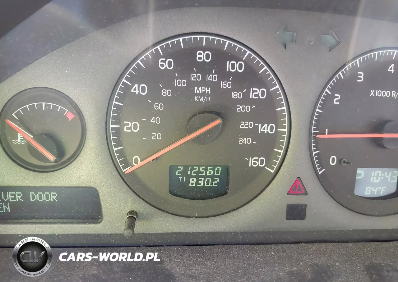 2002 Volvo V70 Xc VIN:YV1SZ58D121053073 - 7