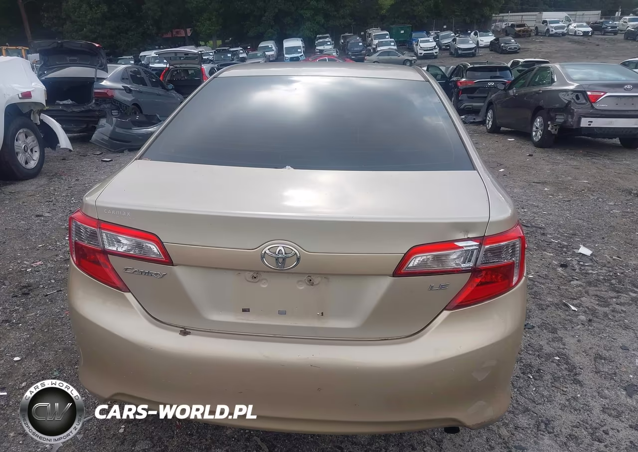 2012 Toyota Camry Le VIN:4T1BF1FK3CU168830 - 16