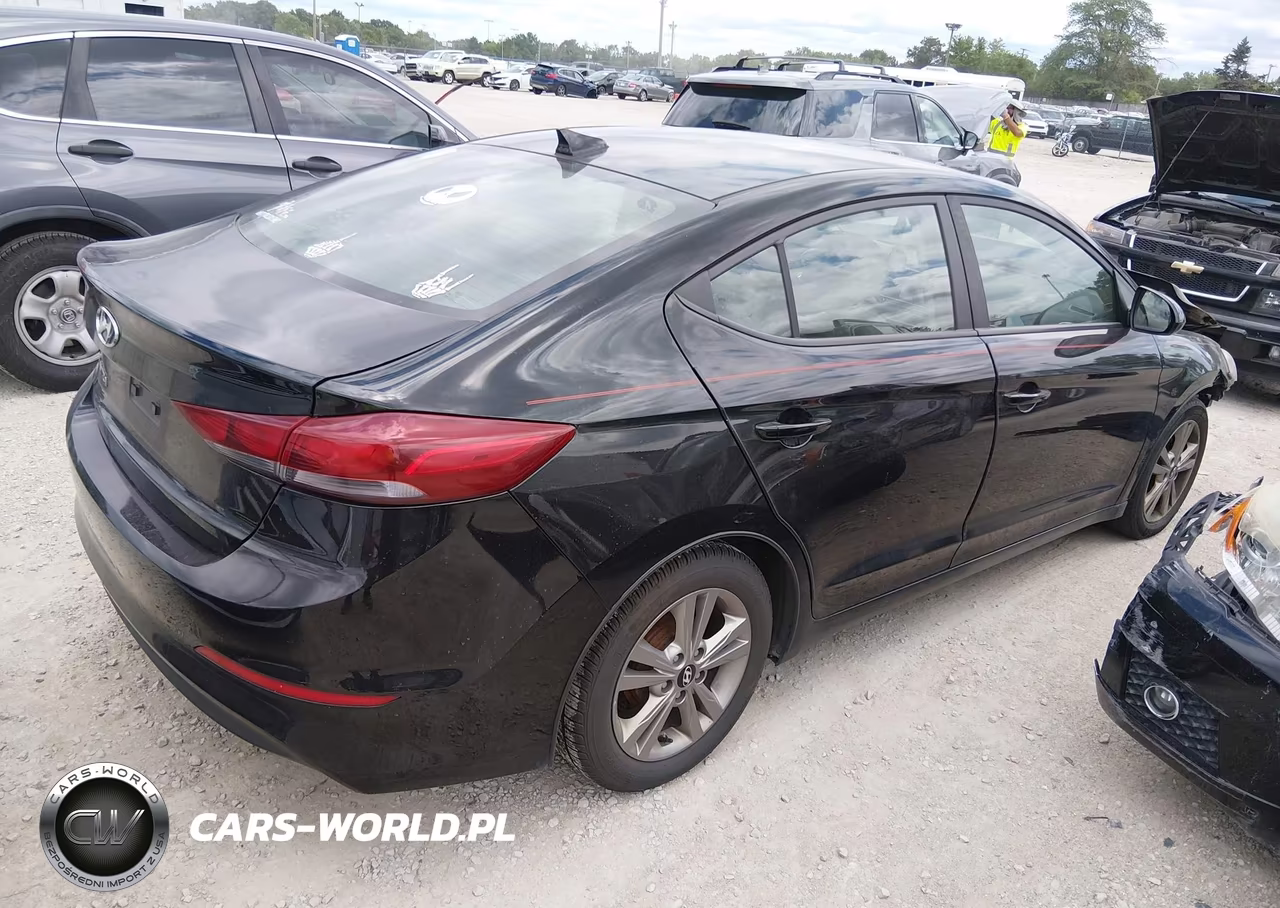 2017 Hyundai Elantra Se VIN:KMHD84LF0HU155892 - 4