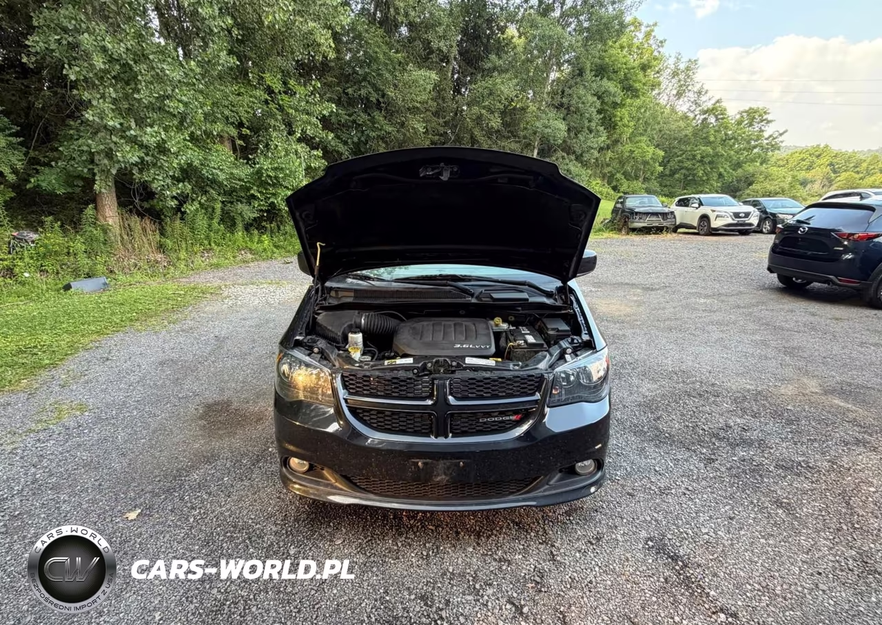 2018 Dodge Grand Caravan Gt VIN:2C4RDGEG3JR344438 - 10