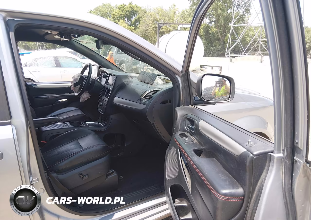 2019 Dodge Grand Caravan Gt VIN:2C4RDGEG3KR709430 - 5