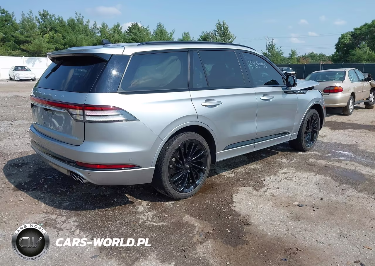 2023 Lincoln Aviator Reserve VIN:5LM5J7XC5PGL27869 - 4