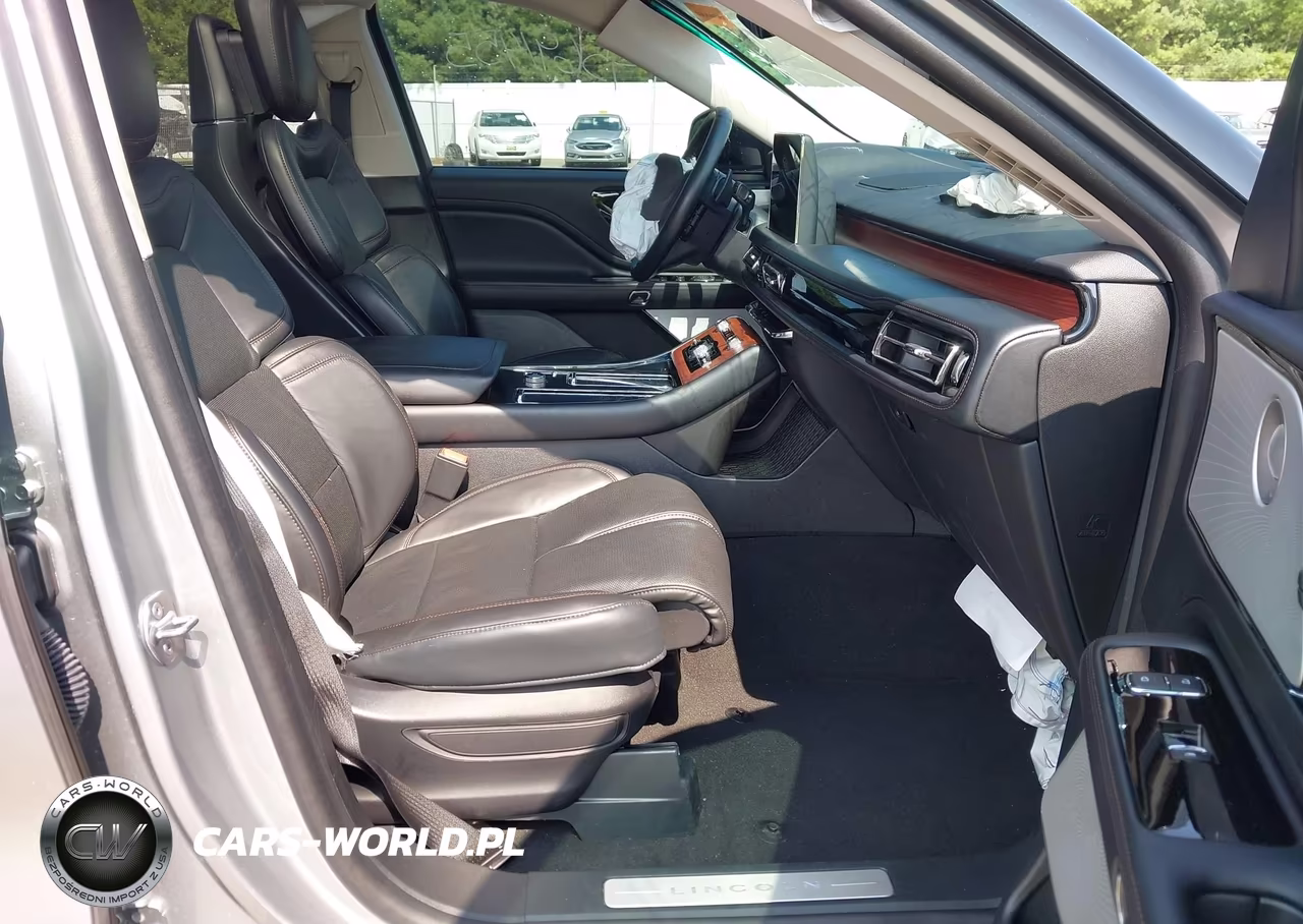 2023 Lincoln Aviator Reserve VIN:5LM5J7XC5PGL27869 - 5