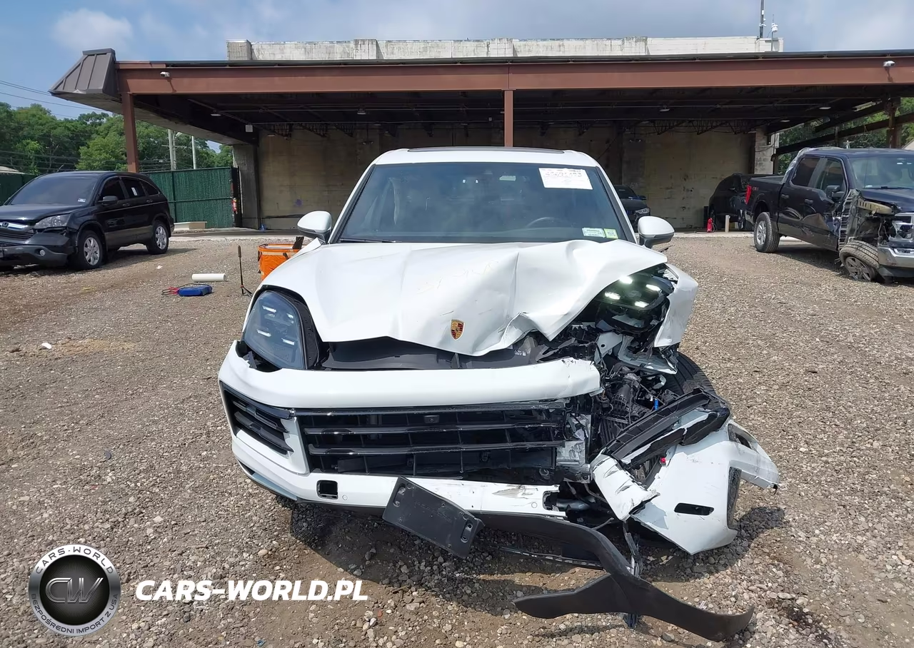 2024 Porsche Cayenne VIN:WP1AA2AY6RDA12126 - 12