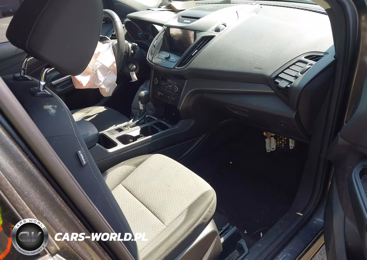 2017 Ford Escape Se VIN:1FMCU9GD7HUD72045 - 5