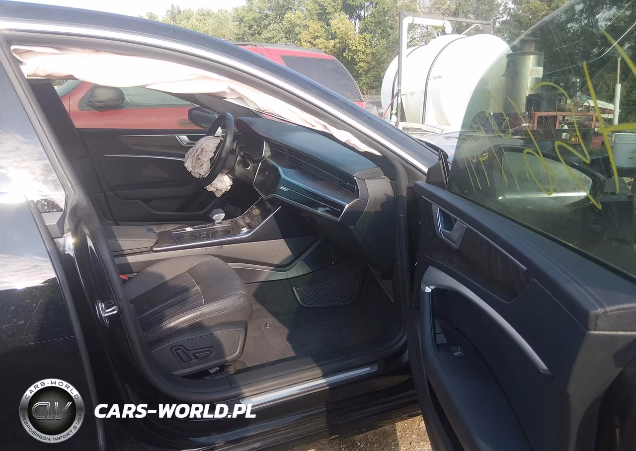 2019 Audi A7 55 Premium VIN:WAUP2AF29KN107641 - 5