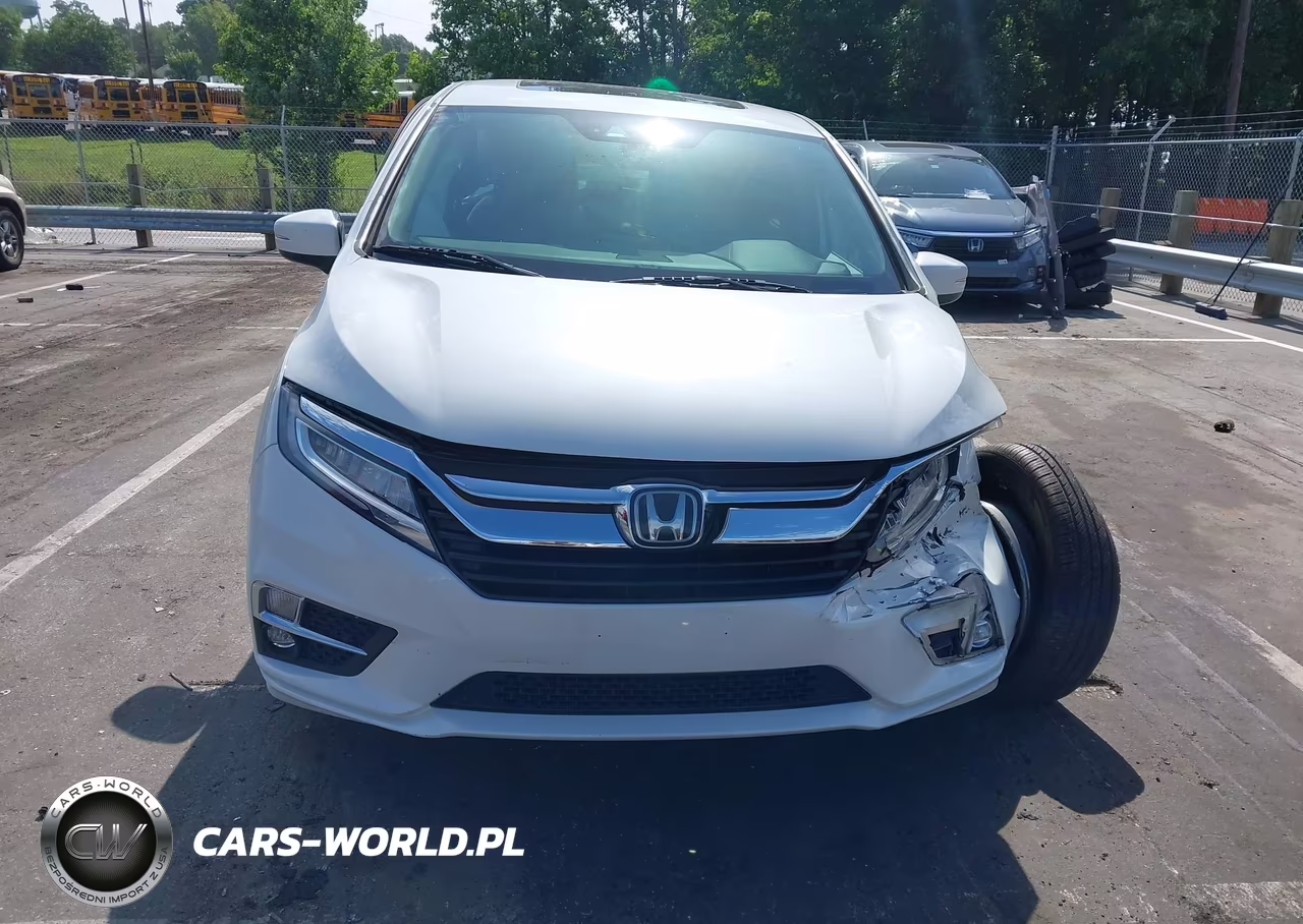 2020 Honda Odyssey Elite VIN:5FNRL6H9XLB054321 - 13