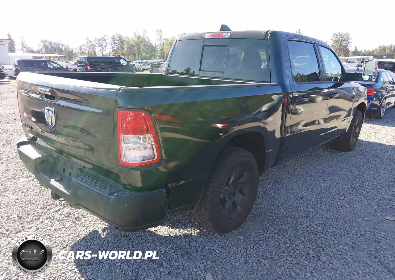 2020 Ram 1500 Big Horn 4X2 5'7 Box VIN:1C6RREFG1LN318156 - 4