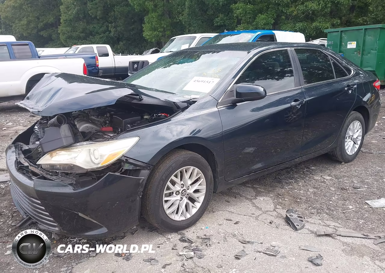 2017 Toyota Camry Le VIN:4T1BF1FK2HU714668 - 18