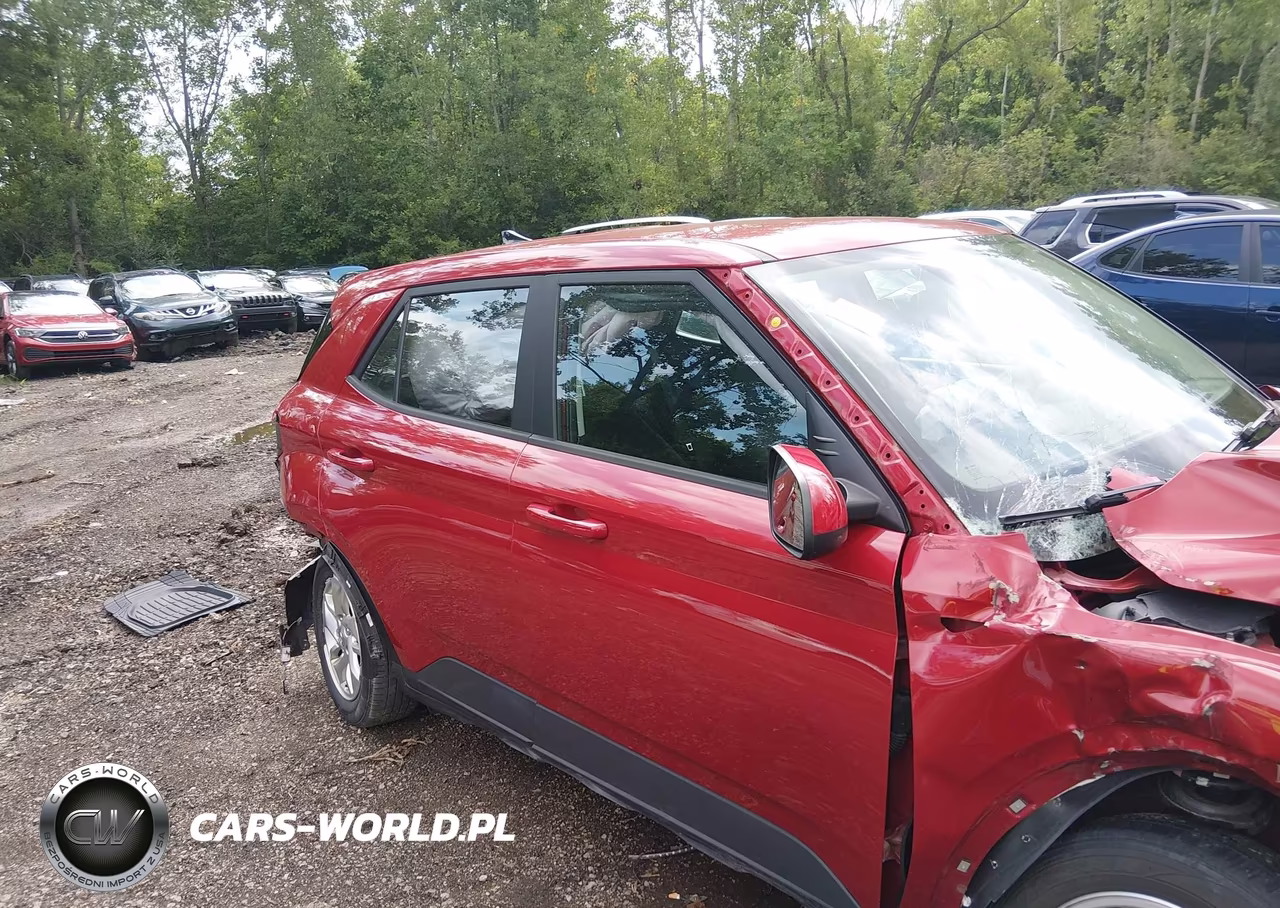 2022 Hyundai Venue Se VIN:KMHRB8A3XNU148676 - 13