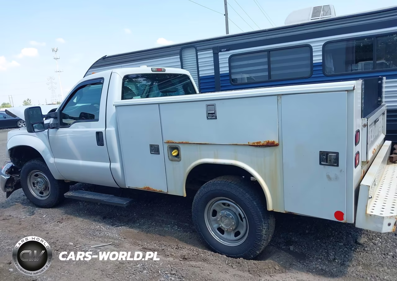 2011 Ford Super Duty F-350 Srw Xl VIN:1FDBF3B62BEA88173 - 15