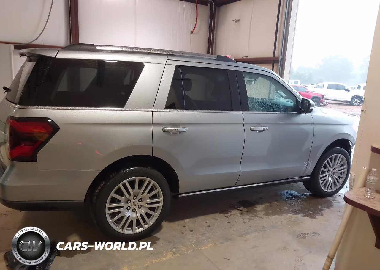 2024 Ford Expedition Limited VIN:1FMJU2A8XREA77835 - 13