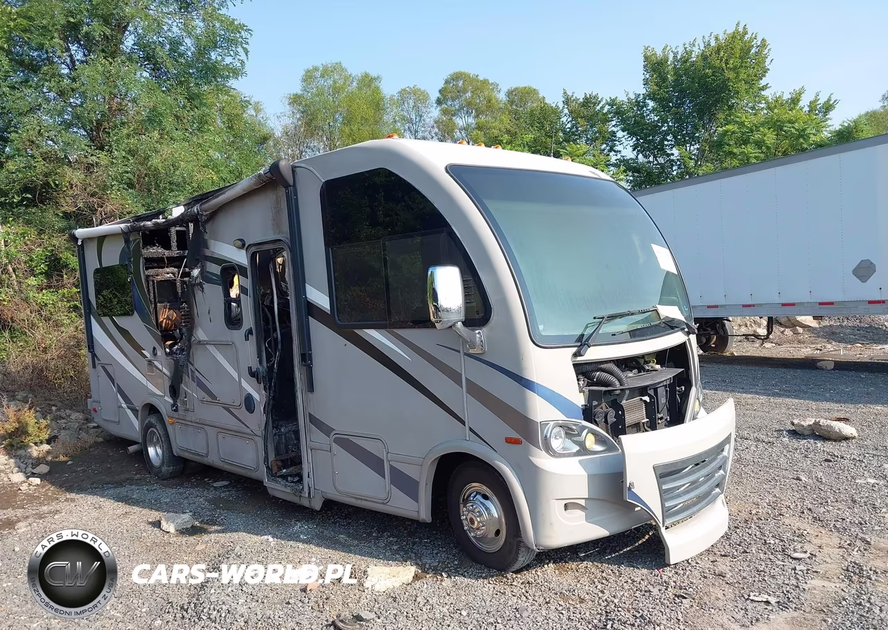 2016 Ford E-450 Stripped