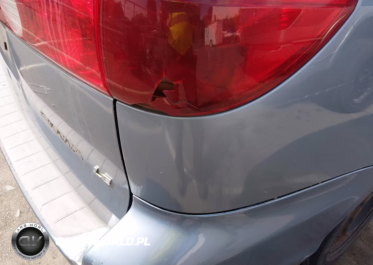 2008 Toyota Sienna Le VIN:5TDZK23C58S174402 - 13