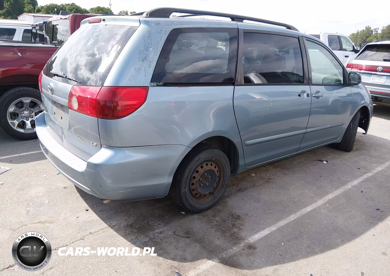 2008 Toyota Sienna Le VIN:5TDZK23C58S174402 - 4