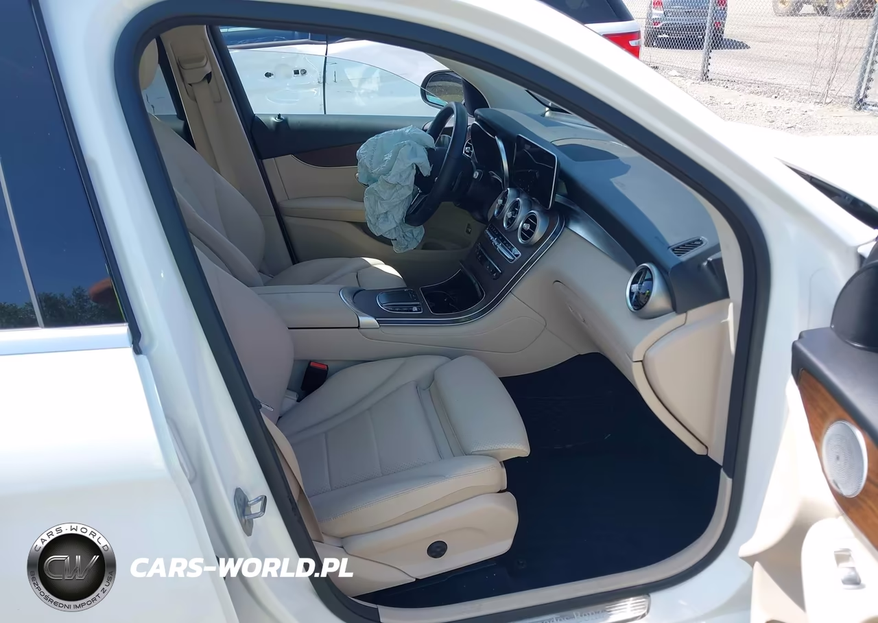 2020 Mercedes-Benz Glc 300 4Matic VIN:W1N0G8EB7LF803659 - 5