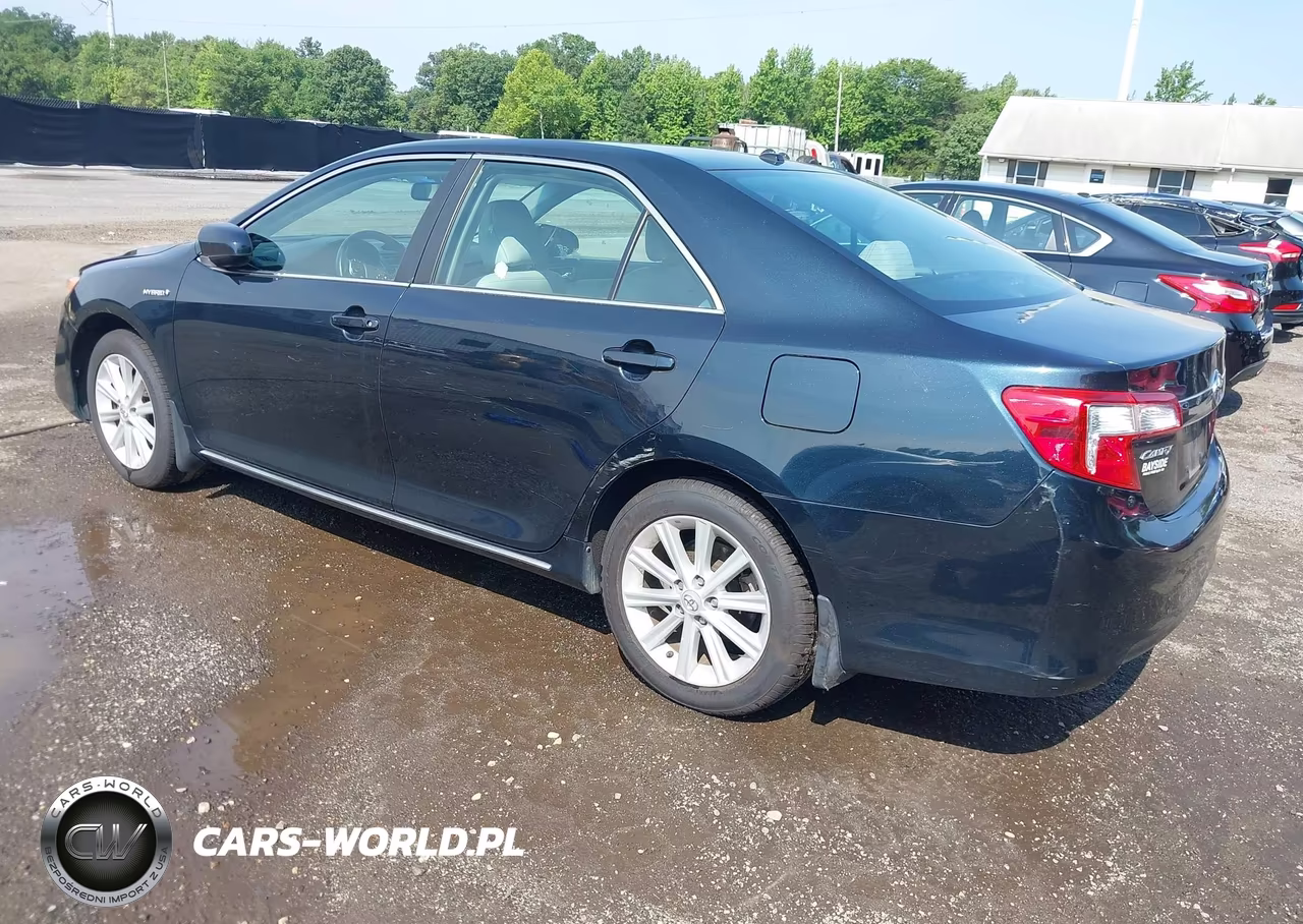 2014 Toyota Camry Hybrid Xle VIN:4T1BD1FK5EU102773 - 3