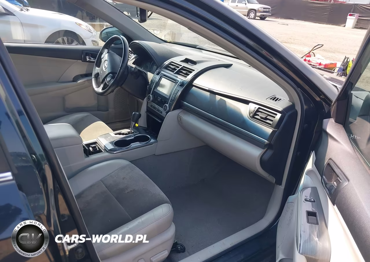 2014 Toyota Camry Hybrid Xle VIN:4T1BD1FK5EU102773 - 5