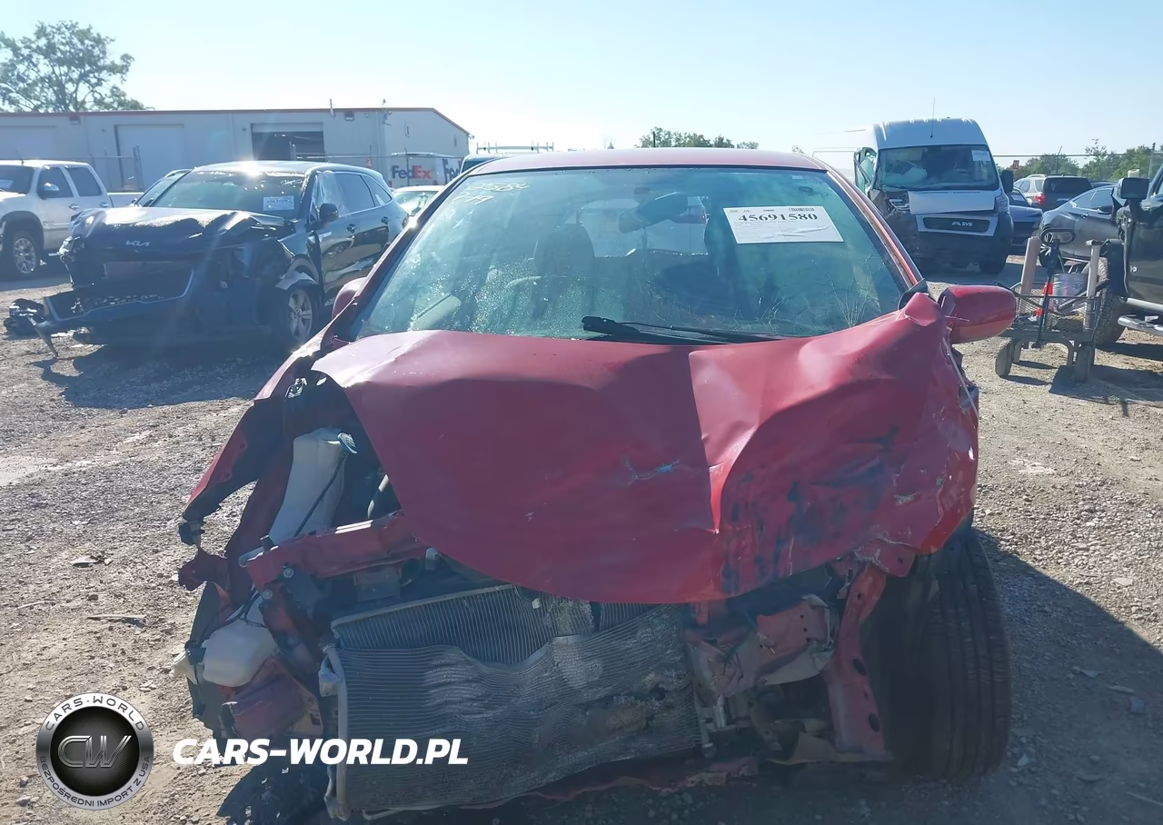 2009 Honda Fit VIN:JHMGE88279C002584 - 12